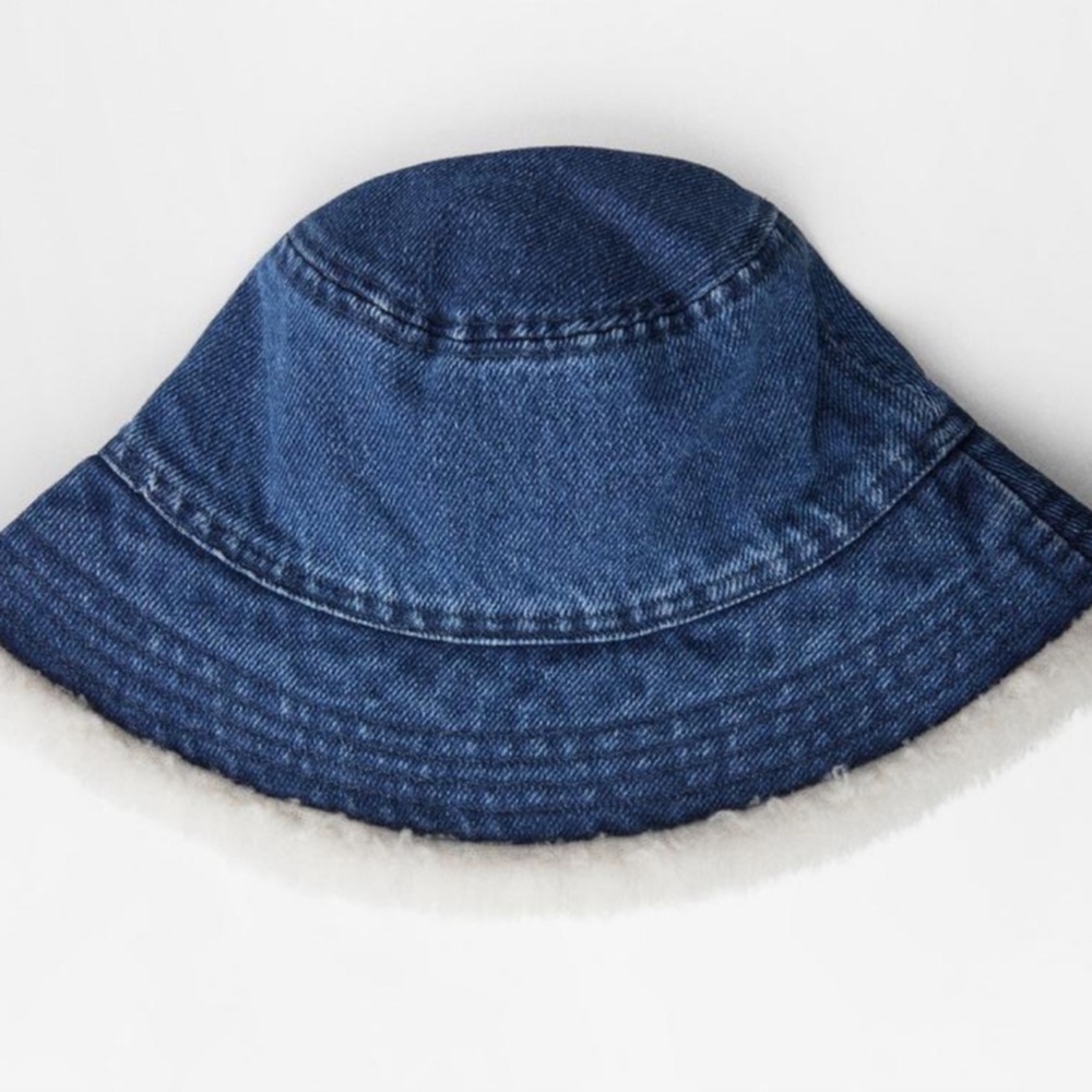 Zara Denim Blue Bucket Hat Faux Fur Trim Trimming Jean Wool Winter Size Medium - Picture 4 of 4